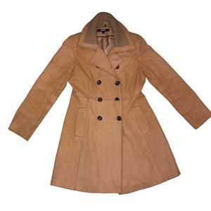 DKNY Camel coat | size 8